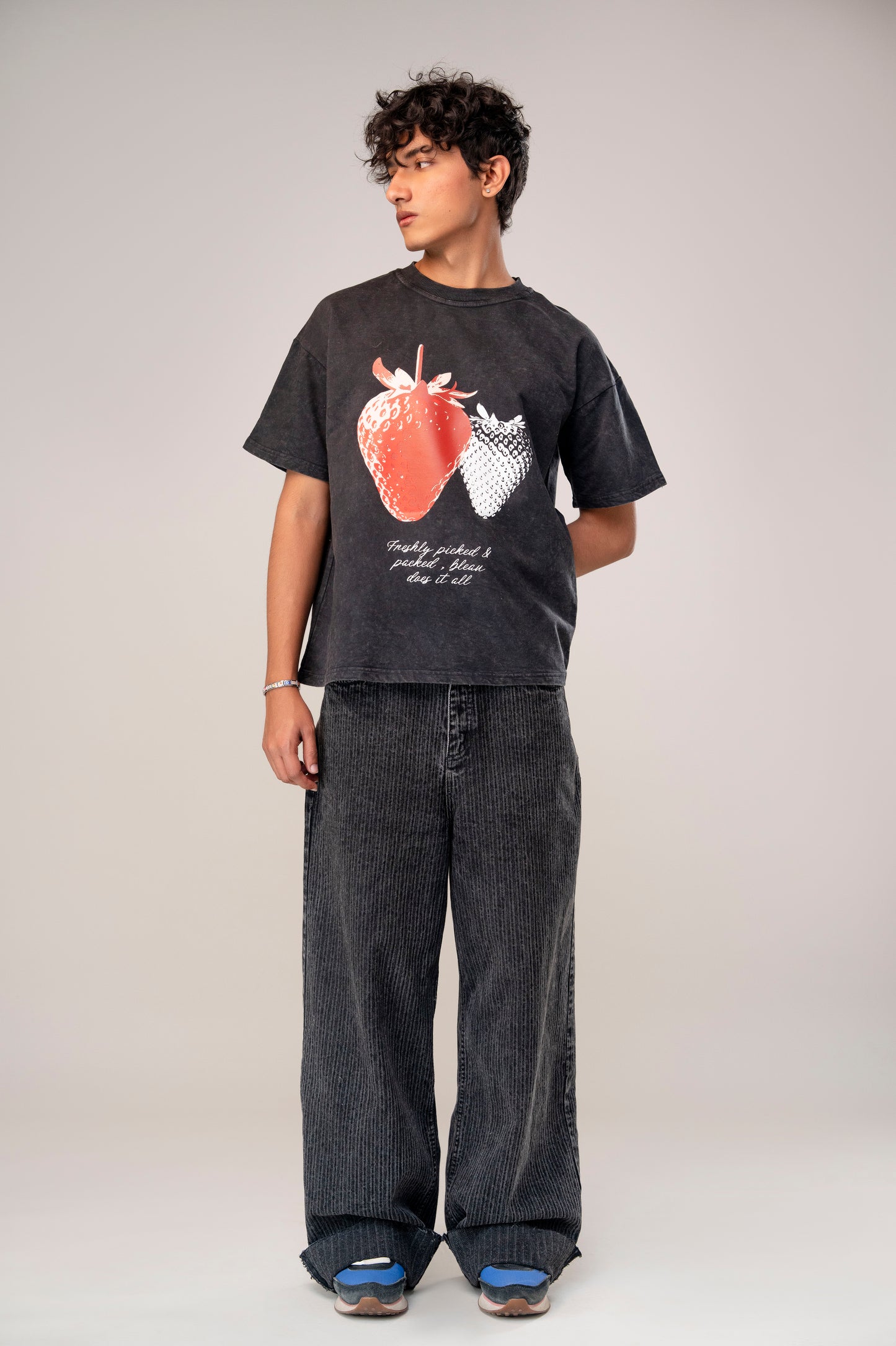 Strawberry tee