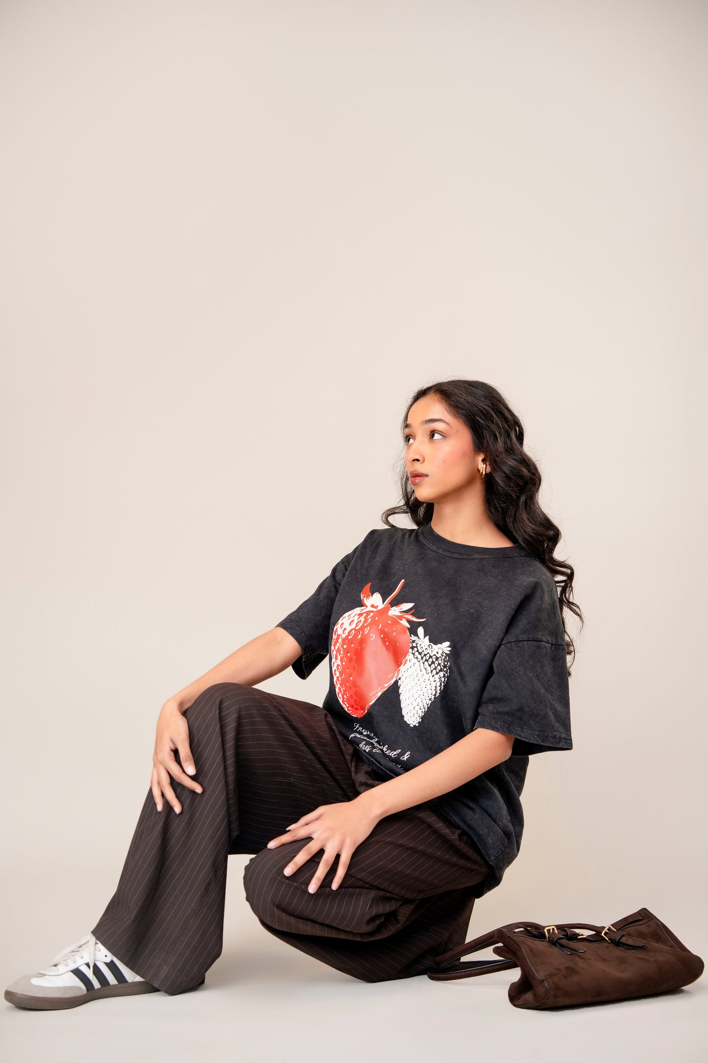 Strawberry tee