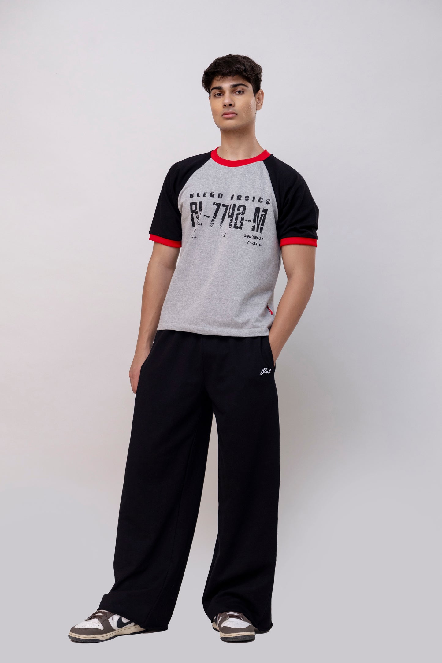 co-rd set (tee + sweatpants)