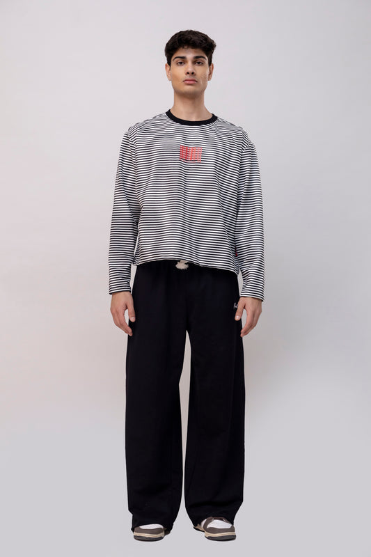 co-rd set (tee + sweatpants )