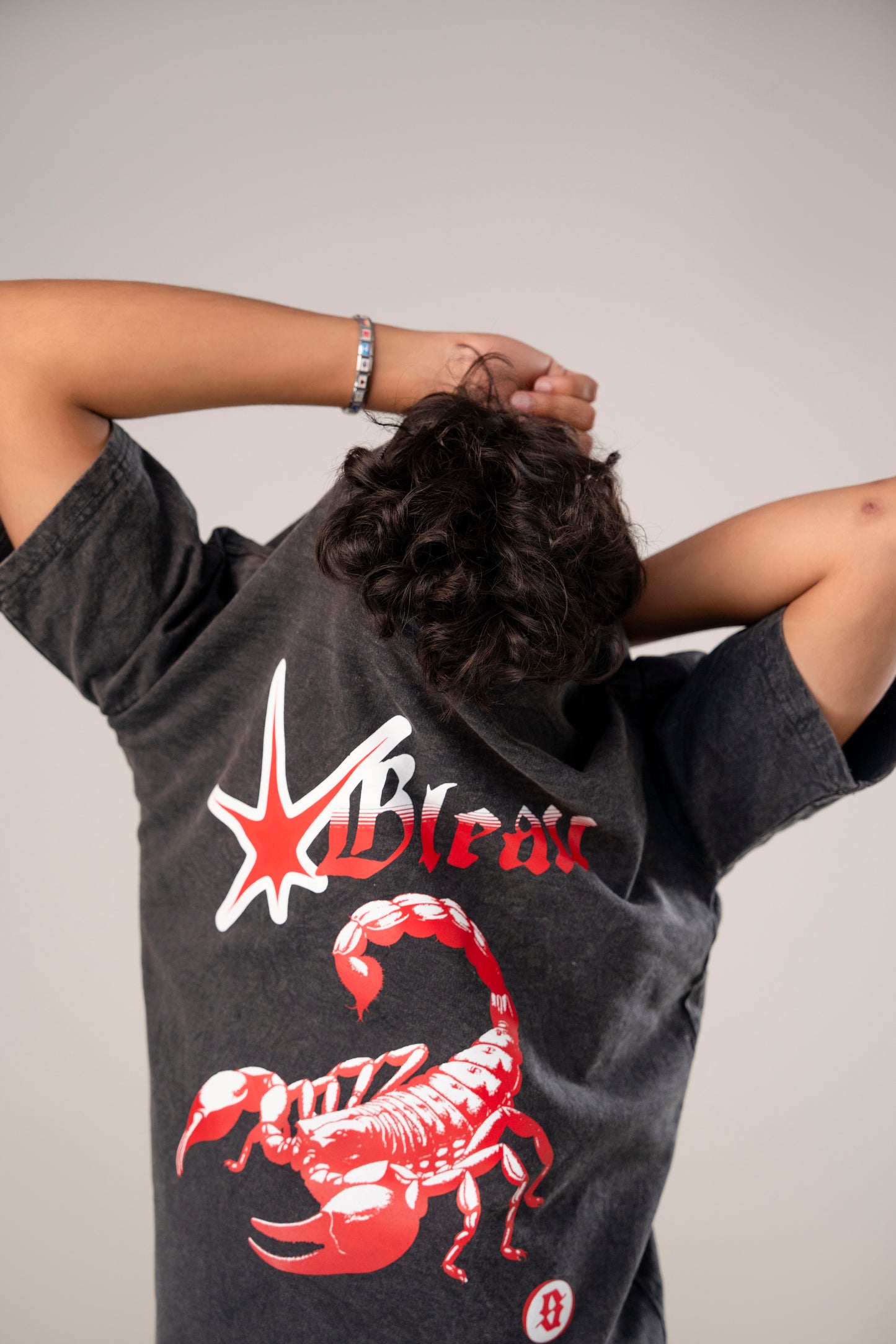 co-rd set (tee + sweatpants )