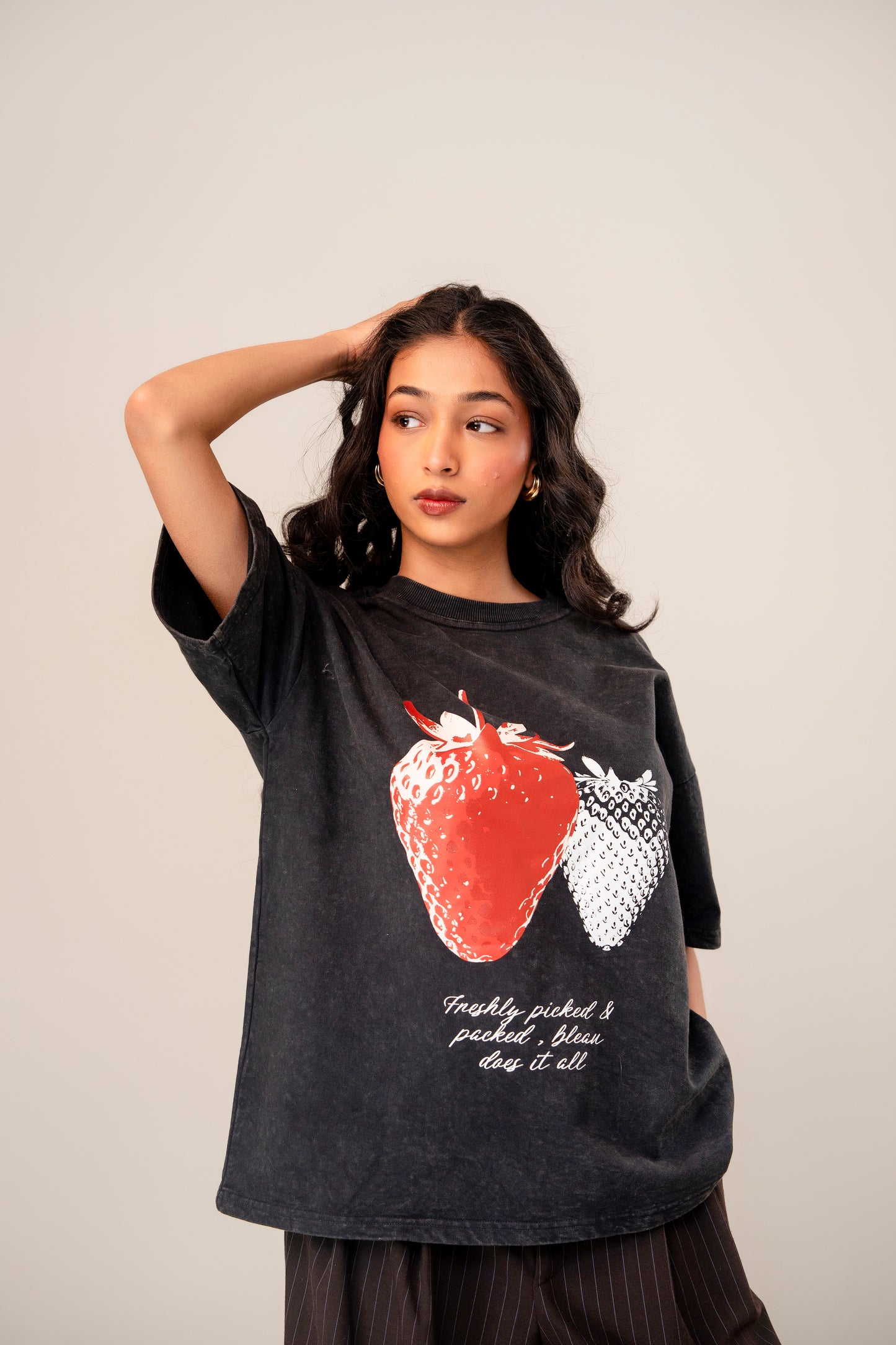 Strawberry tee