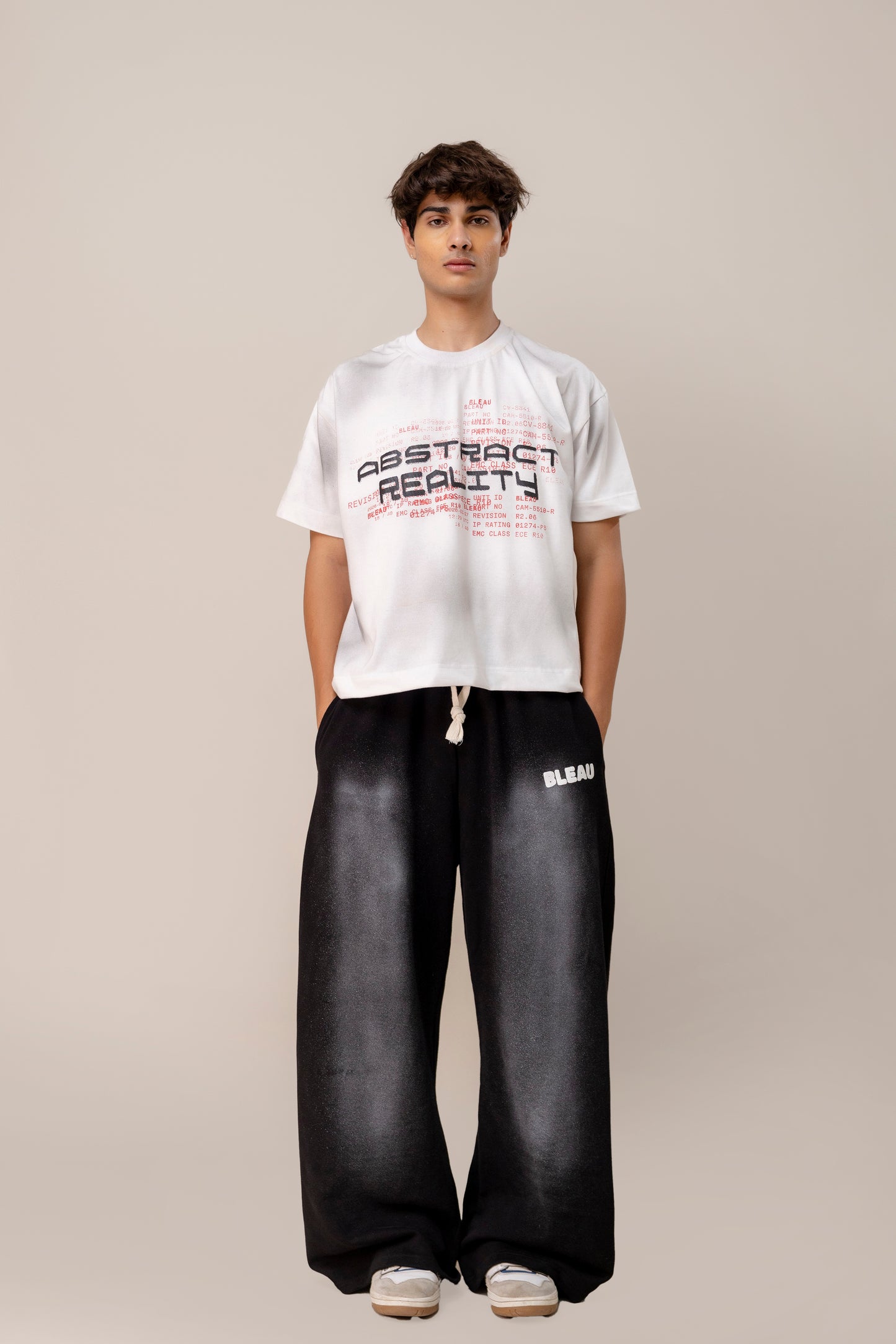 co-rd set (Dirt Effect T-shirt & Black Spray Sweatpants)