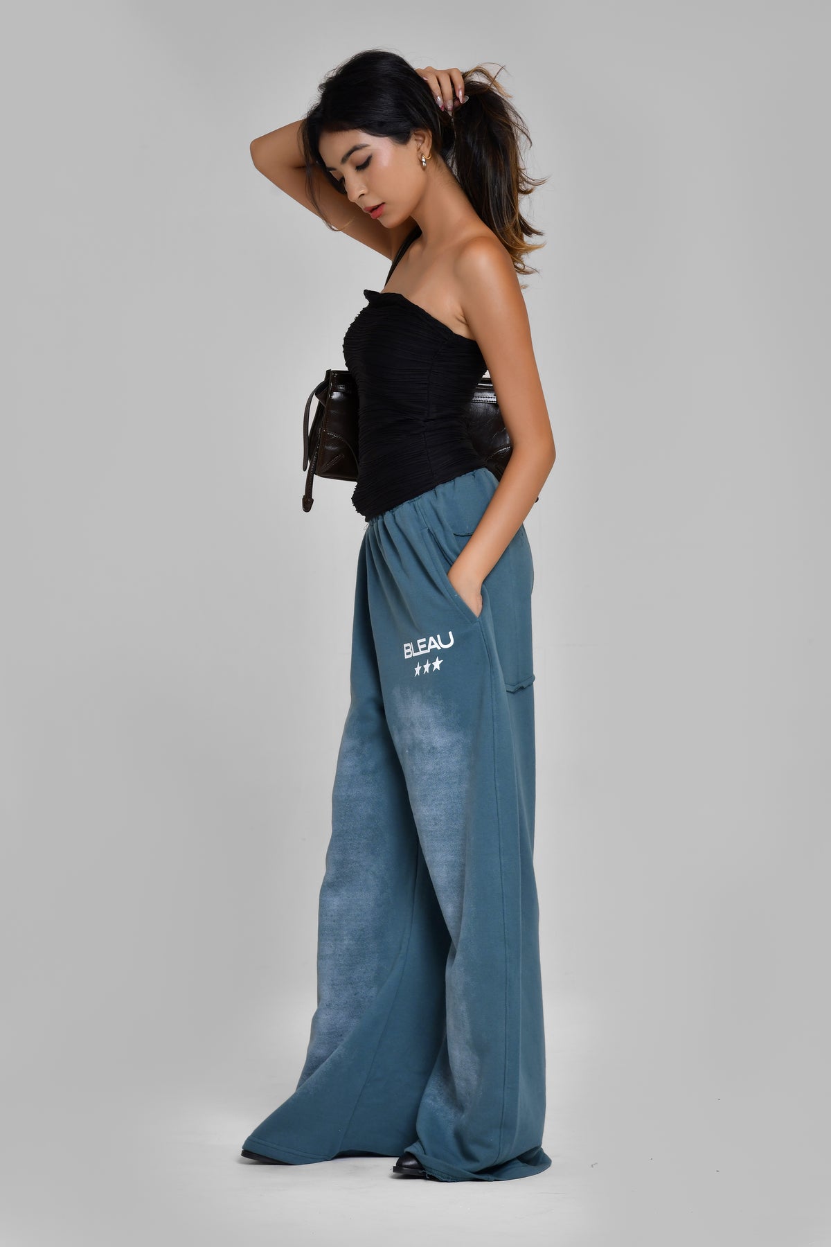 Teal Sprayed Sweatpants
