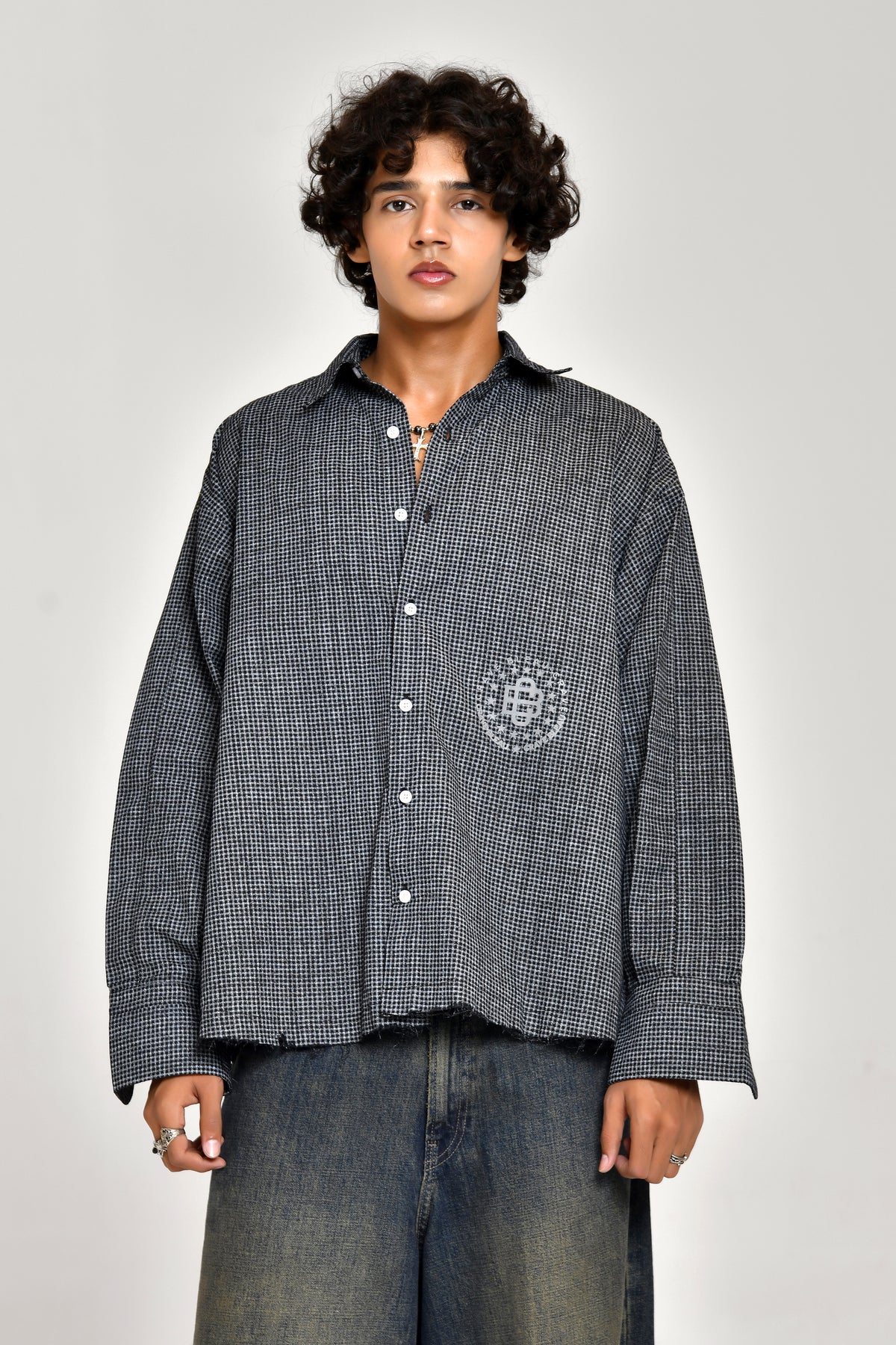 Black Threadline Shirt