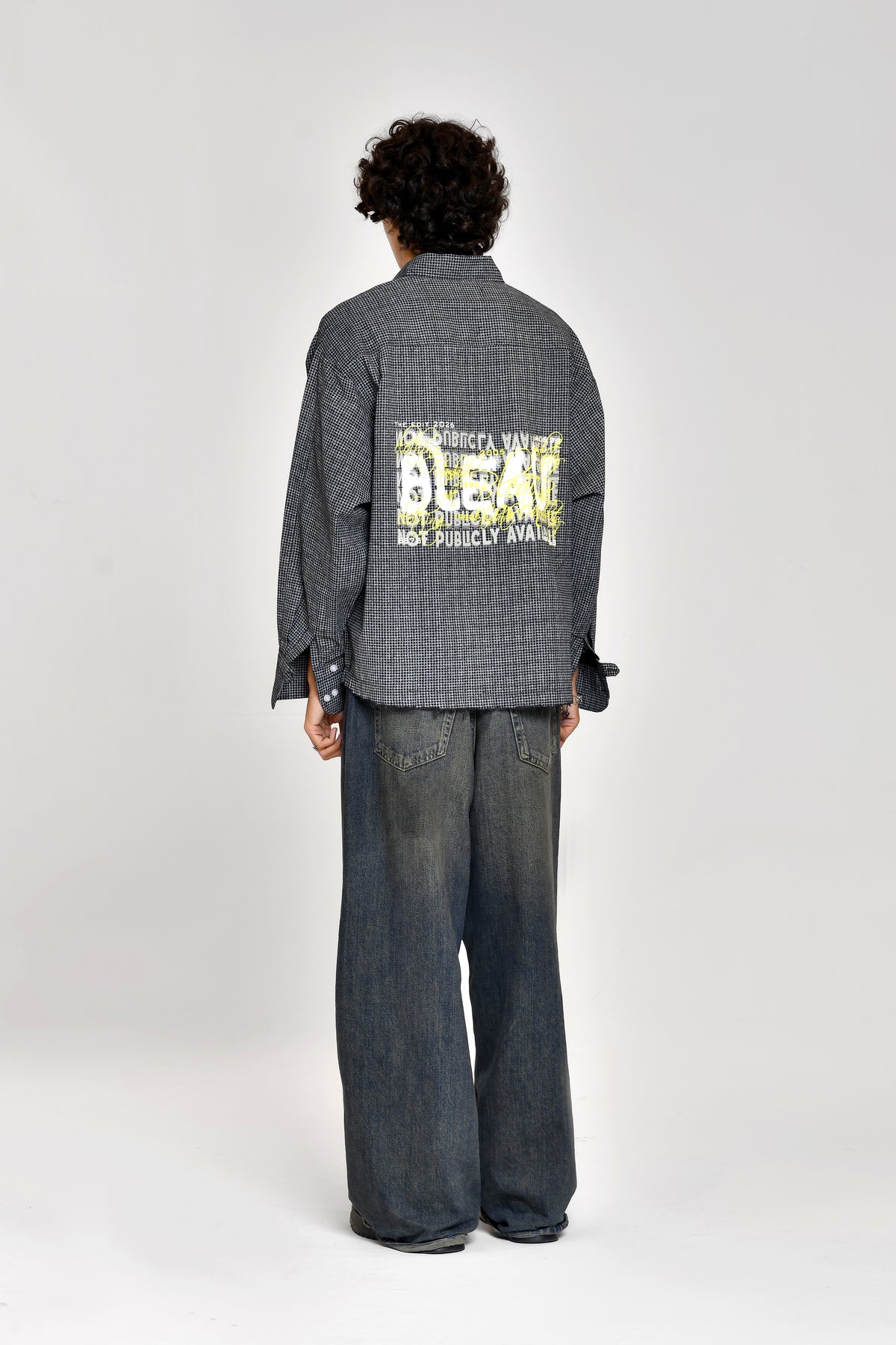 Black Threadline Shirt